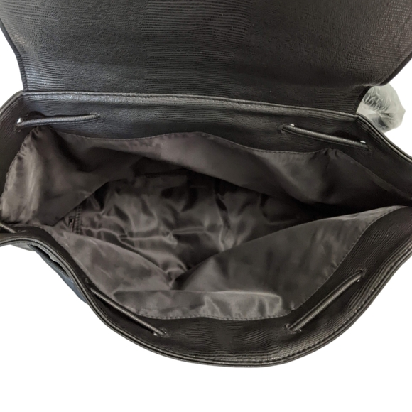 NWT Victoria's Secret Backpack Purse Black Faux Leather Drawstring Bag Large - Picture 6 of 9